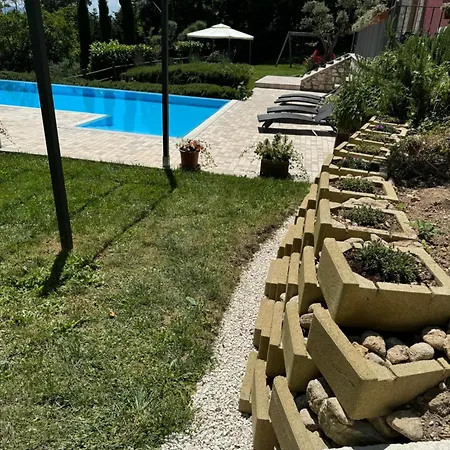 Lantgård Antico Borgo Rinaldi